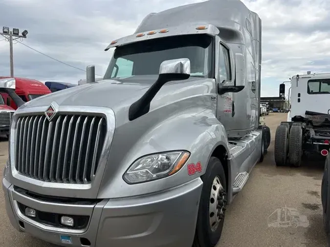 2022 INTERNATIONAL LT