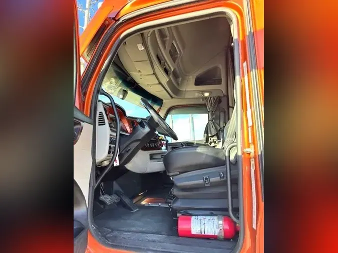 2022 Peterbilt 57954534577ebd29b835a89d80e89ab9260