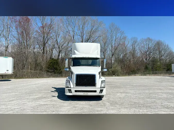 2015 Volvo VNL300