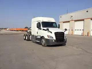 2020 Freightliner Cascadia