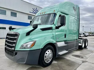 2022 Freightliner Cascadia 126