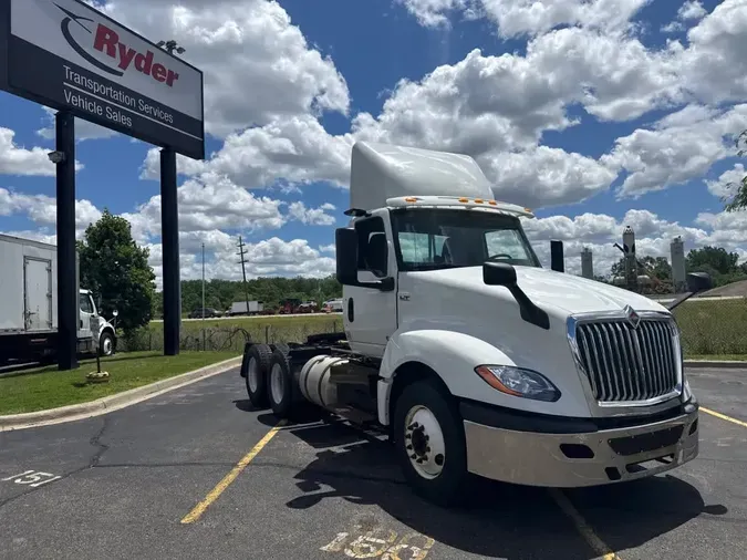 2020 NAVISTAR INTERNATIONAL LT625 DAYCAB T/A5455f11597487fc08249278004b76305