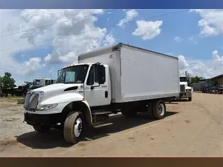 2014 INTERNATIONAL DURASTAR 4300