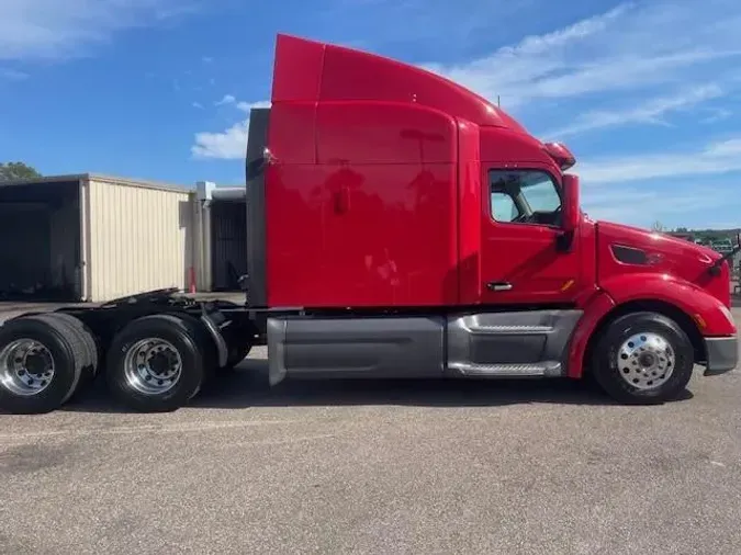 2021 Peterbilt 579