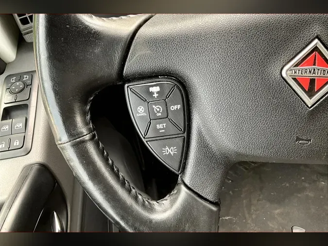 2021 INT LT625 6x4