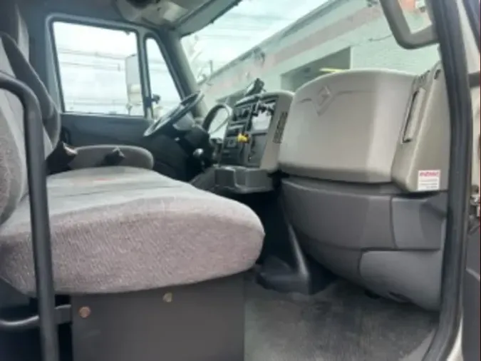 2019 NAVISTAR INTERNATIONAL 4300