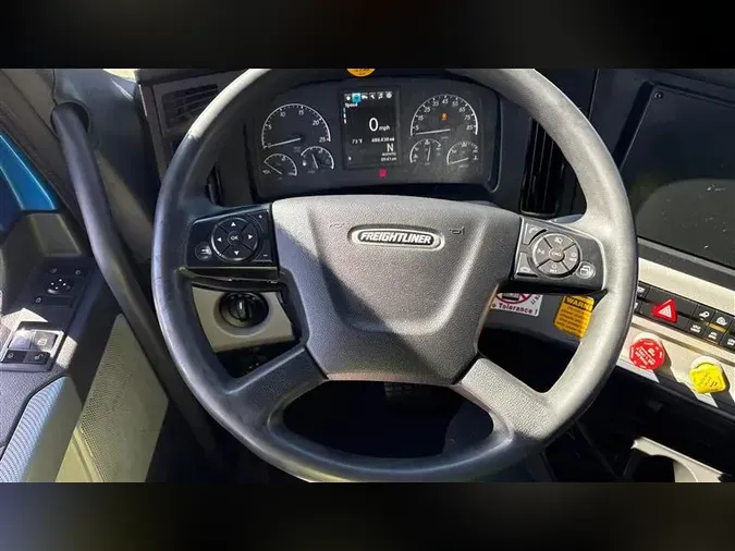 2022 FREIGHTLINER CA126