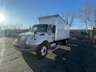 2019 NAVISTAR INTERNATIONAL 4300 SBA