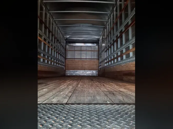 2022 FREIGHTLINER/MERCEDES M2 106546799e19f81a5798f3c8b71d6152717