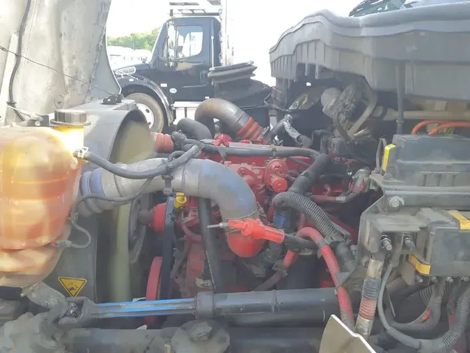 2019 NAVISTAR INTERNATIONAL 4300