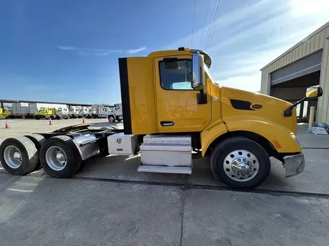 2016 PETERBILT 579