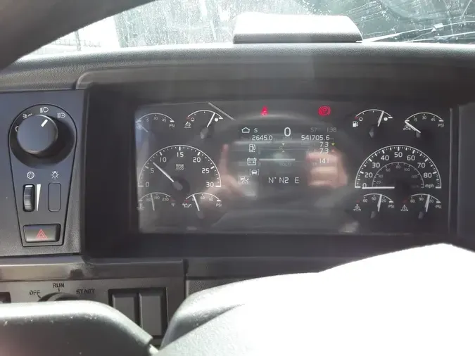 2020 VOLVO VNR64T-640546a64a565bad4a5514ee9b907a52200