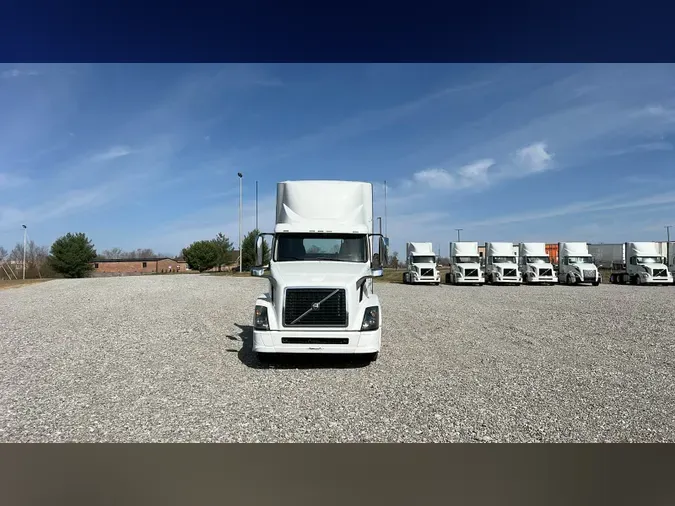 2018 Volvo VNL300