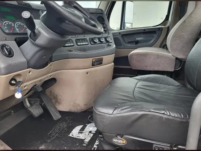 2016 FREIGHTLINER/MERCEDES CASCADIA 125