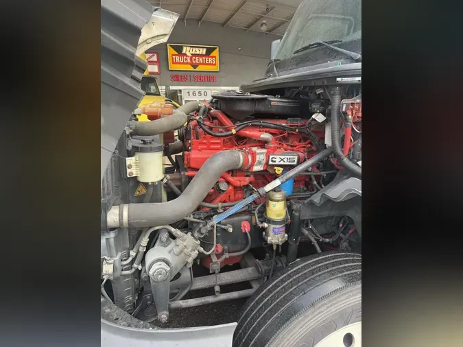 2021 International LT625