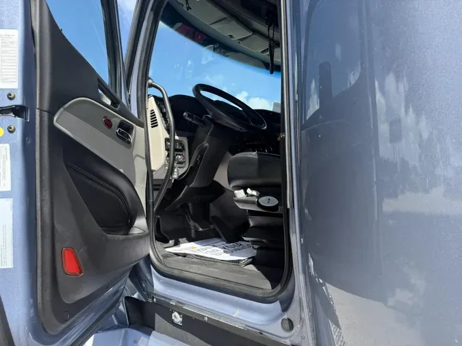 2023 Peterbilt 579