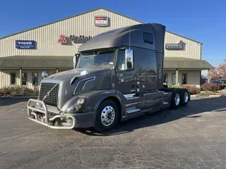 2019 Volvo VNL64T670