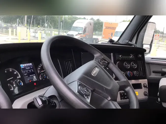 2020 Freightliner Cascadia