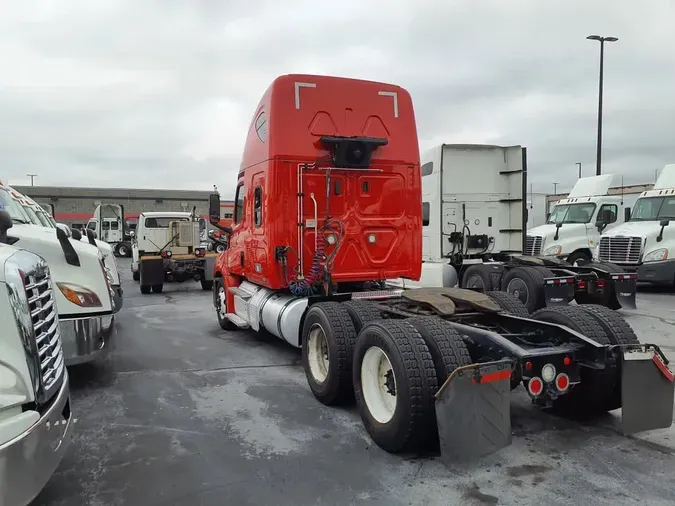 2019 FREIGHTLINER NEW CASCADIA PX12664