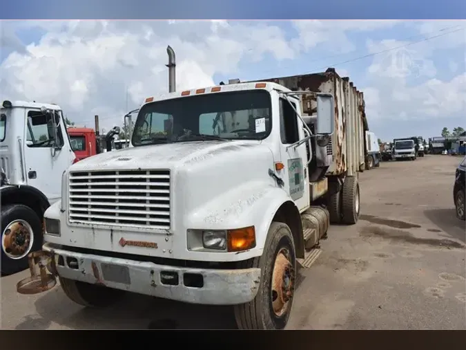 1991 INTERNATIONAL 4900