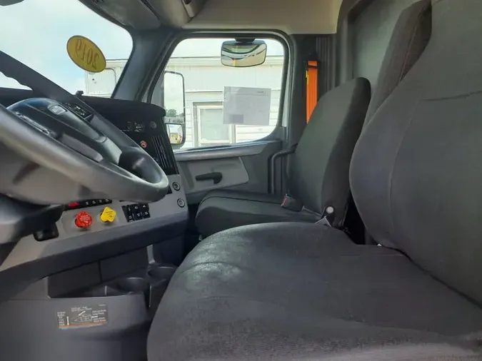 2019 FREIGHTLINER NEW CASCADIA PX12664
