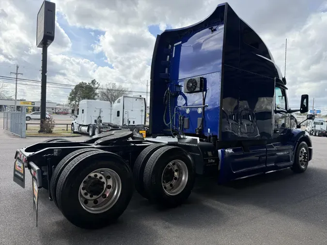 2022 Peterbilt 579