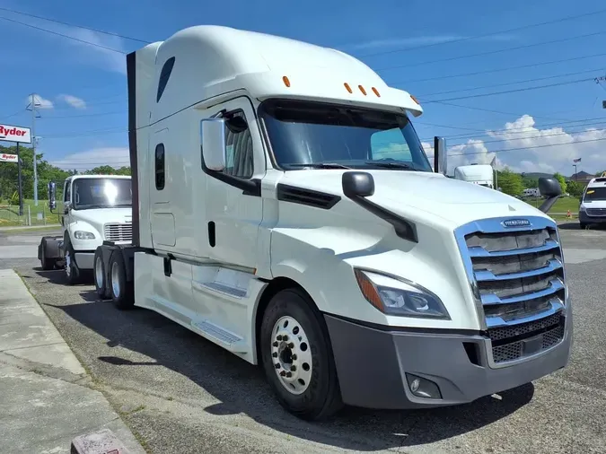 2020 FREIGHTLINER/MERCEDES NEW CASCADIA PX12664