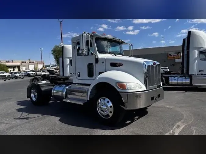 2018 Peterbilt 337