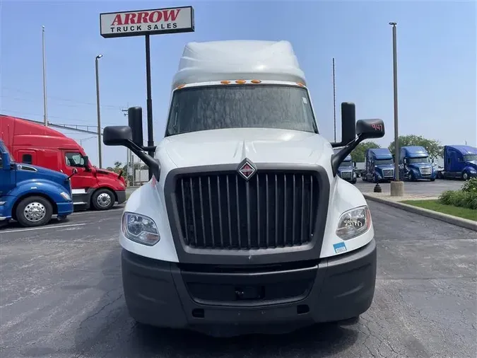 2022 INTERNATIONAL LT625