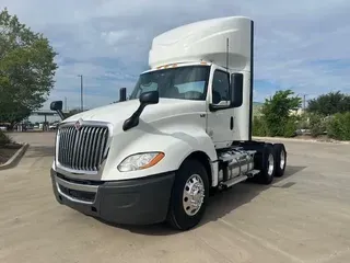 2020 International LT625