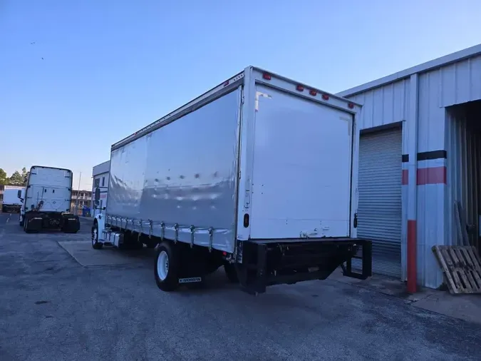 2018 FREIGHTLINER/MERCEDES M2 106