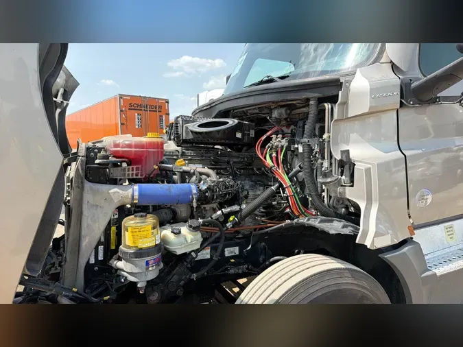 2023 Freightliner Cascadia 1265484b861de7205960173ec4552d41583