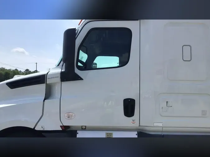 2020 Freightliner Cascadia