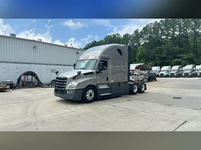 2022 Freightliner Cascadia