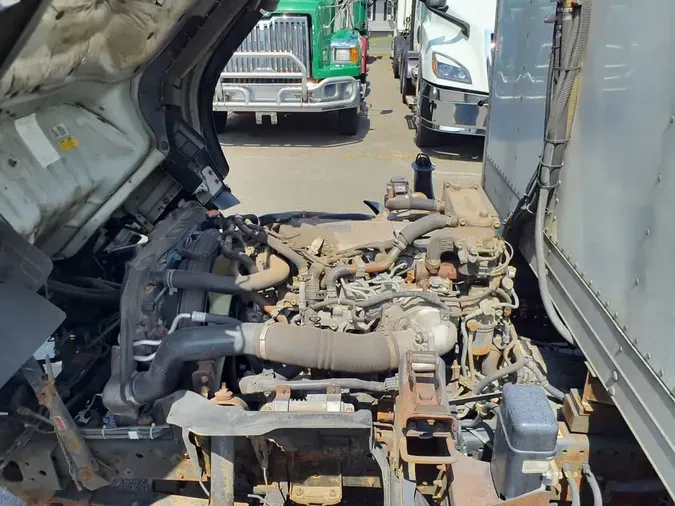 2019 ISUZU NRR