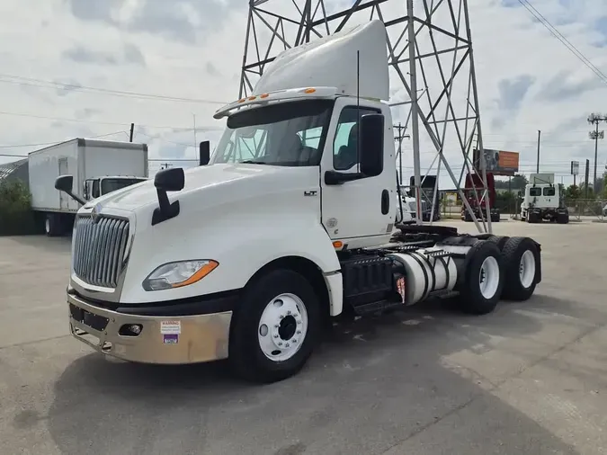 2019 NAVISTAR INTERNATIONAL LT625 DAYCAB T/A548782704da31f5b122aeef00122be36