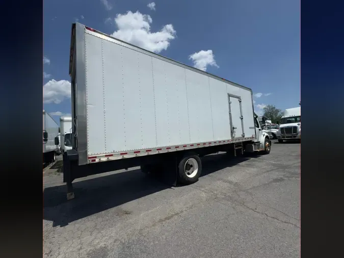 2019 FREIGHTLINER M2 106