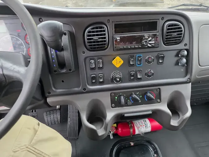 2020 FREIGHTLINER/MERCEDES M2 106548aa3d751c9f7837d4a2cd71774ed32