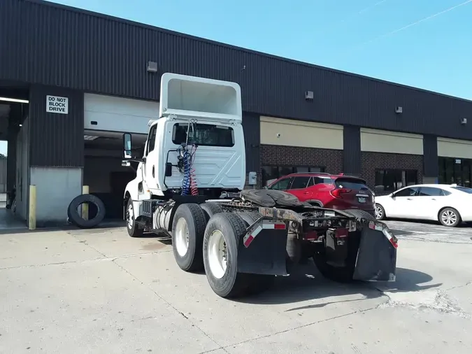 2020 NAVISTAR INTERNATIONAL LT625 DAYCAB T/A