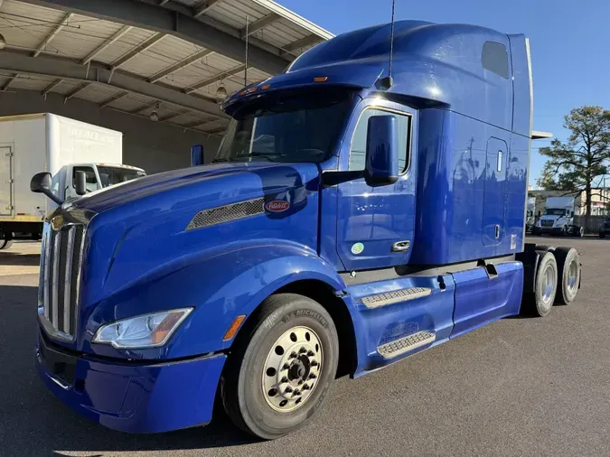 2022 Peterbilt 579