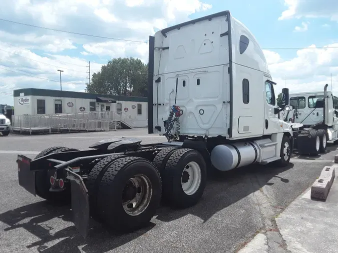 2019 FREIGHTLINER/MERCEDES CASCADIA 125