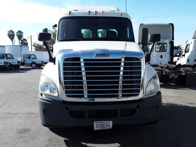 2014 FREIGHTLINER/MERCEDES CASCADIA 125