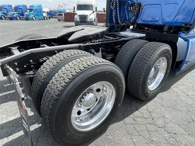 2020 INTERNATIONAL LT