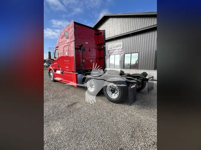 2018 FREIGHTLINER CASCADIA 126