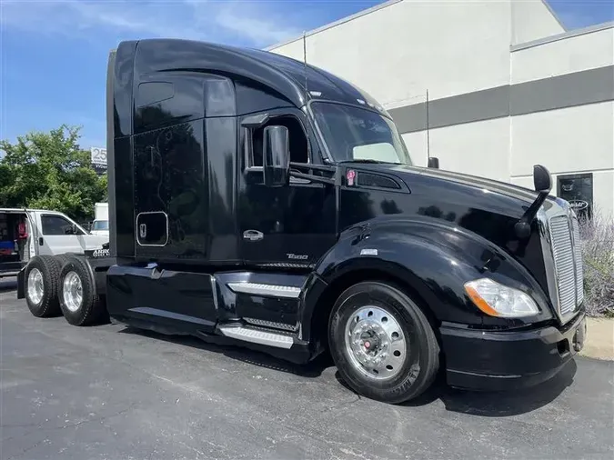 2021 KENWORTH T680