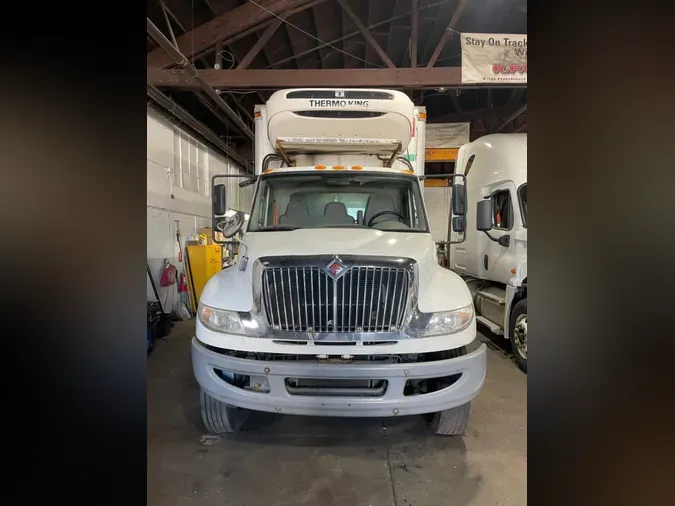 2018 NAVISTAR INTERNATIONAL 4300