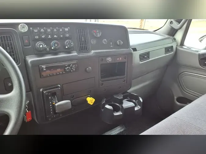 2020 NAVISTAR INTERNATIONAL MV607 (4X2)
