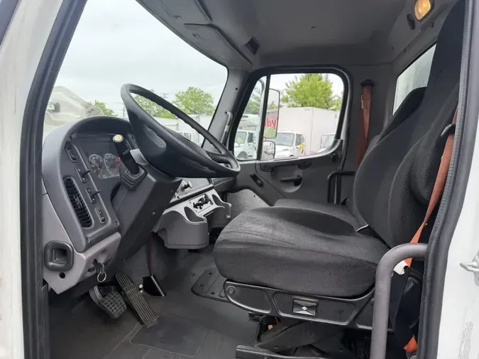 2017 FREIGHTLINER/MERCEDES M2 10654a80a0dcd732e69abc526e698ee0746