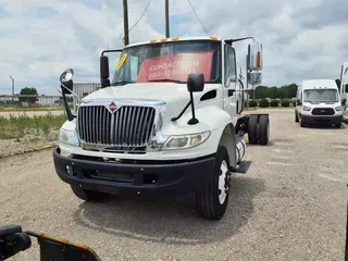 2018 NAVISTAR INTERNATIONAL 4300