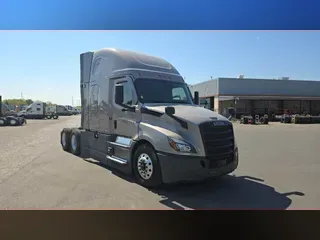 2023 Freightliner Cascadia